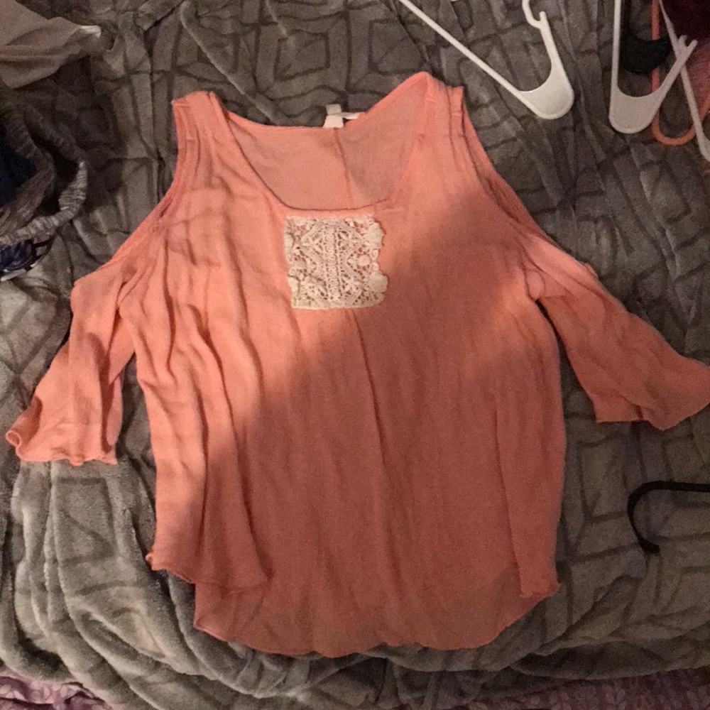 cute blouse, open shoulder